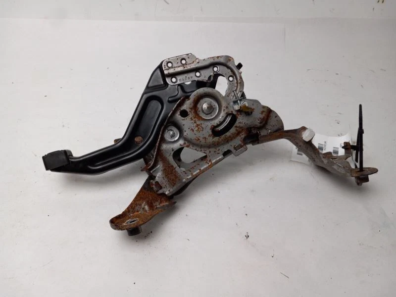 Pedal de freno de estacionamiento de emergencia para Nissan Pathfinder 2014 Foto 4 de 4