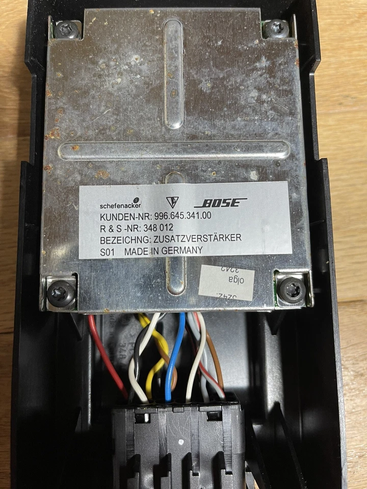 Porsche 911 996 Carrera Bose Additional Amplifier Foto 3 de 3