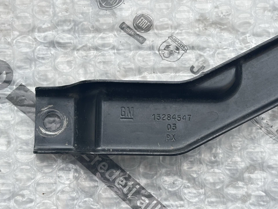 2011-2016 Chevrolet Cruze Battery Hold Down Mounting Bracket OEM 13284547 - Image 2 of 4