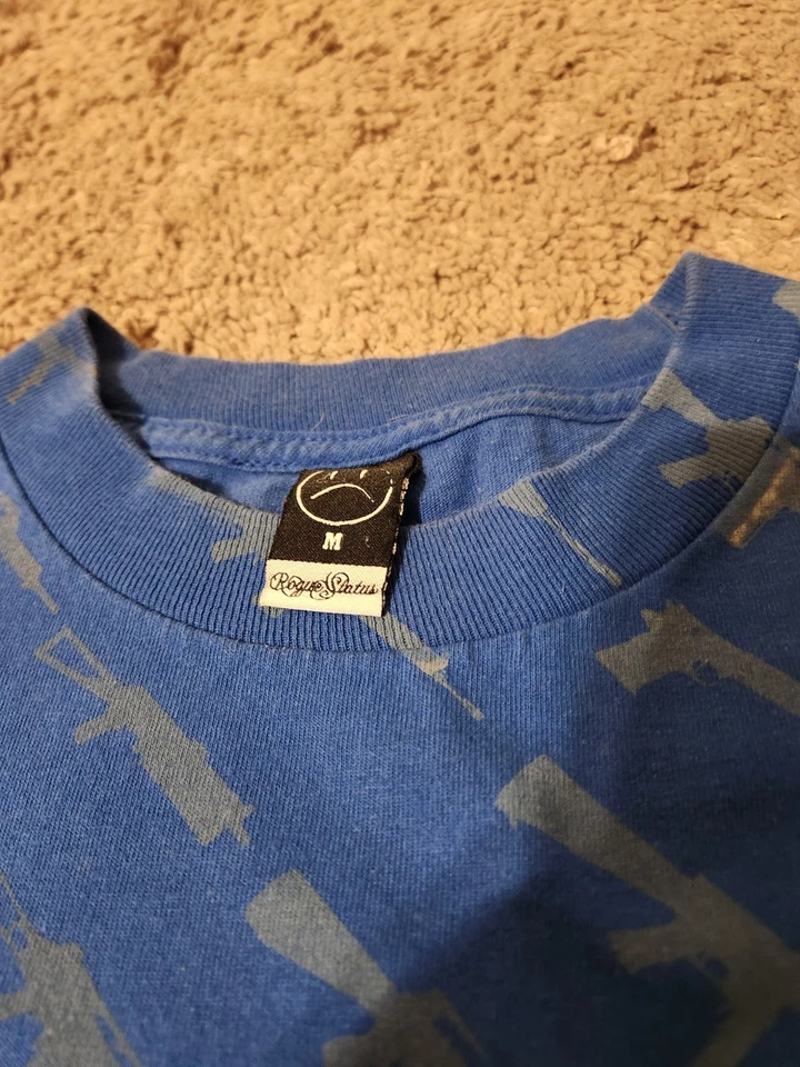 CAMISETA DE SKATE ESTAMPADO AZUL ROGUE STATUS Y2K TALLA M ROB & BIG (28) Foto 4 de 4