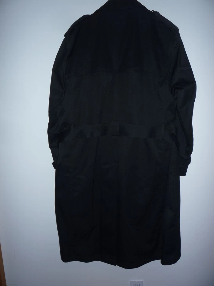 Oleg Cassini Мужская всепогодное пальто (никогда не носили, черный, 40Short, дизайнер) $55,95 - Изображение 2 из 4