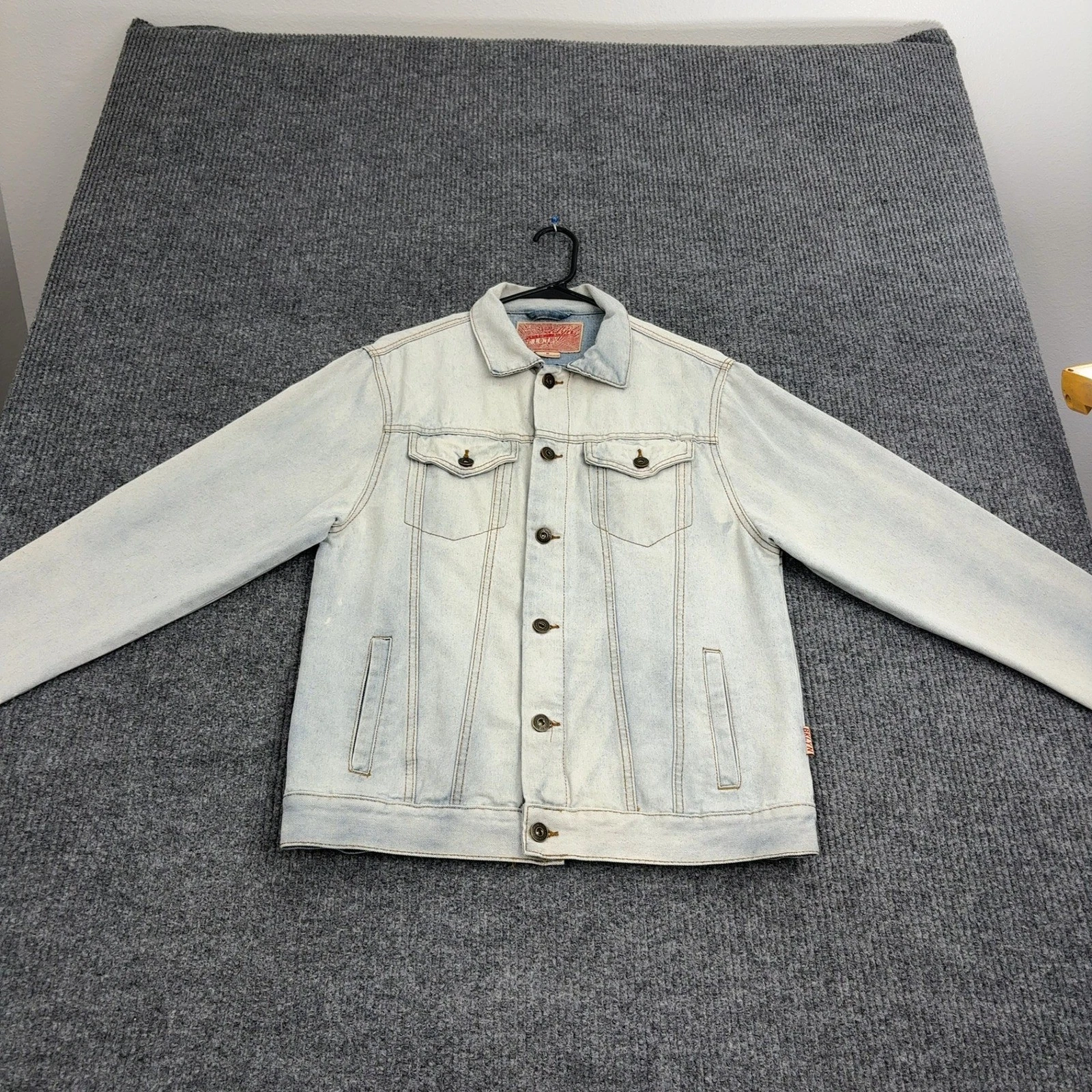 Brooklyn Cloth Denim Jacket Mens M Light Blue Cotton Blend Trucker Casual Style