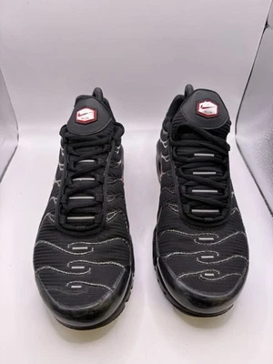 Nike Air Baskets homme running noir/rouge/gris/jaune lacets EU 44 HF4293-001 - Photo 1/4