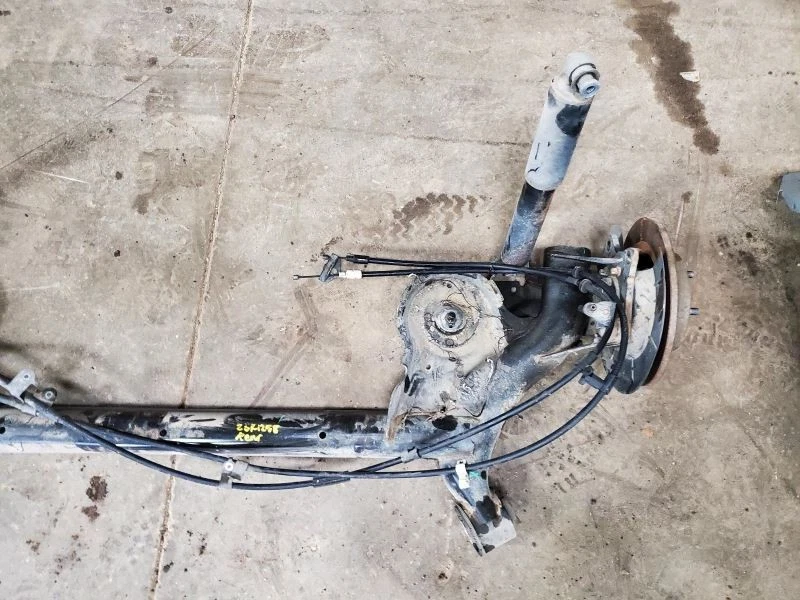 (SOLO RECOGIDA LOCAL) Eje de haz cargado 120,60" Wb se adapta a 14-18 TRANSIT CONNECT 18634 Foto 2 de 4