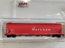 Atlas N Scale Norchem NPCX ACF 5701 Cu Ft Plastics Covered Hopper 50-002-460