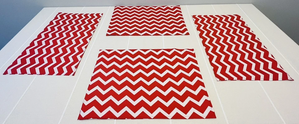 Everyday Red White Zig Zag Chevron Stripe Set of 4 Placemats - Image 3 of 3