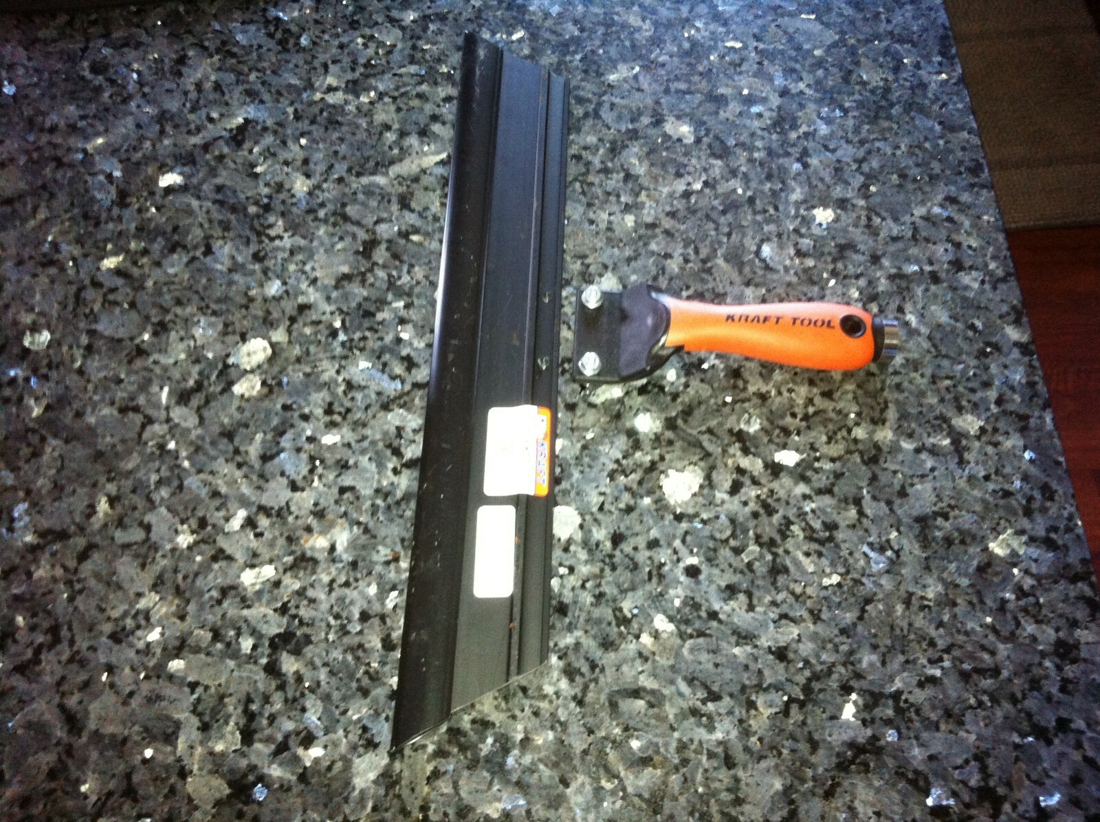 Kraft Tool Co. GG244 Kraft Tool  18-Inch Squeegee Trowel