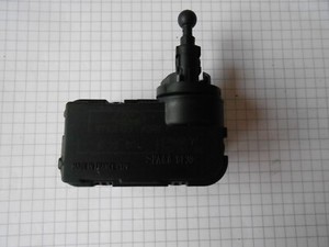 Ford KA LWR Stellmotor f. Leuchtweitenregulierung 97KG 13K198AD