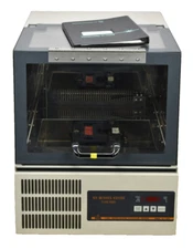 Brunswick Scientific Classic C24KC Refrigerated Incubator Shaker; M1281-0000