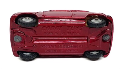 コーギー　Corgi Toys Morris Mini-Minor VINTAGE CORGI TOYS 226 MORRIS MINI MINOR IN ORIGINAL BOX 1960
