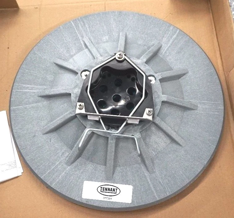 NEW TENNANT COMPANY PARTS 17" 377391 DRIVER PAD ASSEMBLY - Image 4 of 4