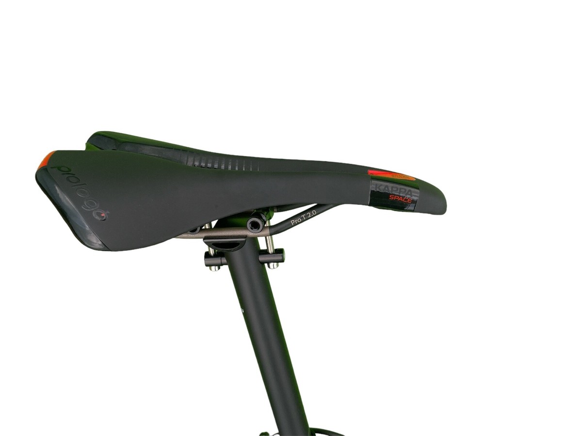 New Chapter2 Huru Rim Carbon Road Bike with Shimano 105 R7000 - X 