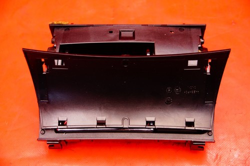 Mercedes W211 S211 E-Klasse Aschenbecher Ablagefach Staufach Mittelkonsole 12V