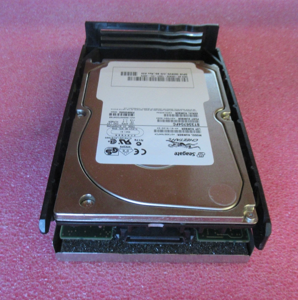 Dell 808VG ST336704FC Cheetah 36.7GB 10000RPM FC 2Gbps 4MB 3.5" Internal HDD - Image 4 of 4