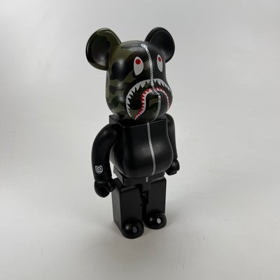 Bearbrick A Bathing Ape 1st Camo Shark 400% Black BAPE PLAY Medicom Toy Figure