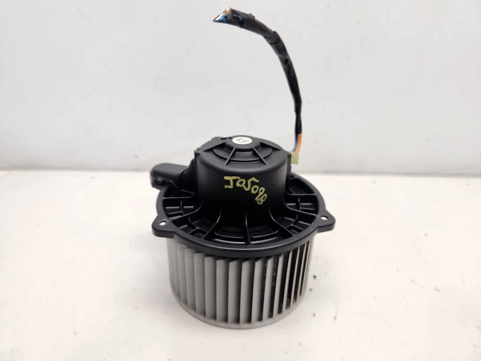 2007-10 Kia Optima EX Front Blower Motor - Image 3 of 4