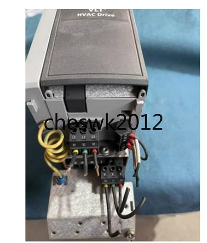 1PCS Danfoss inverter 2.2kw FC-302P2K2T5E20H2 motherboard in good condition - Picture 3 of 3
