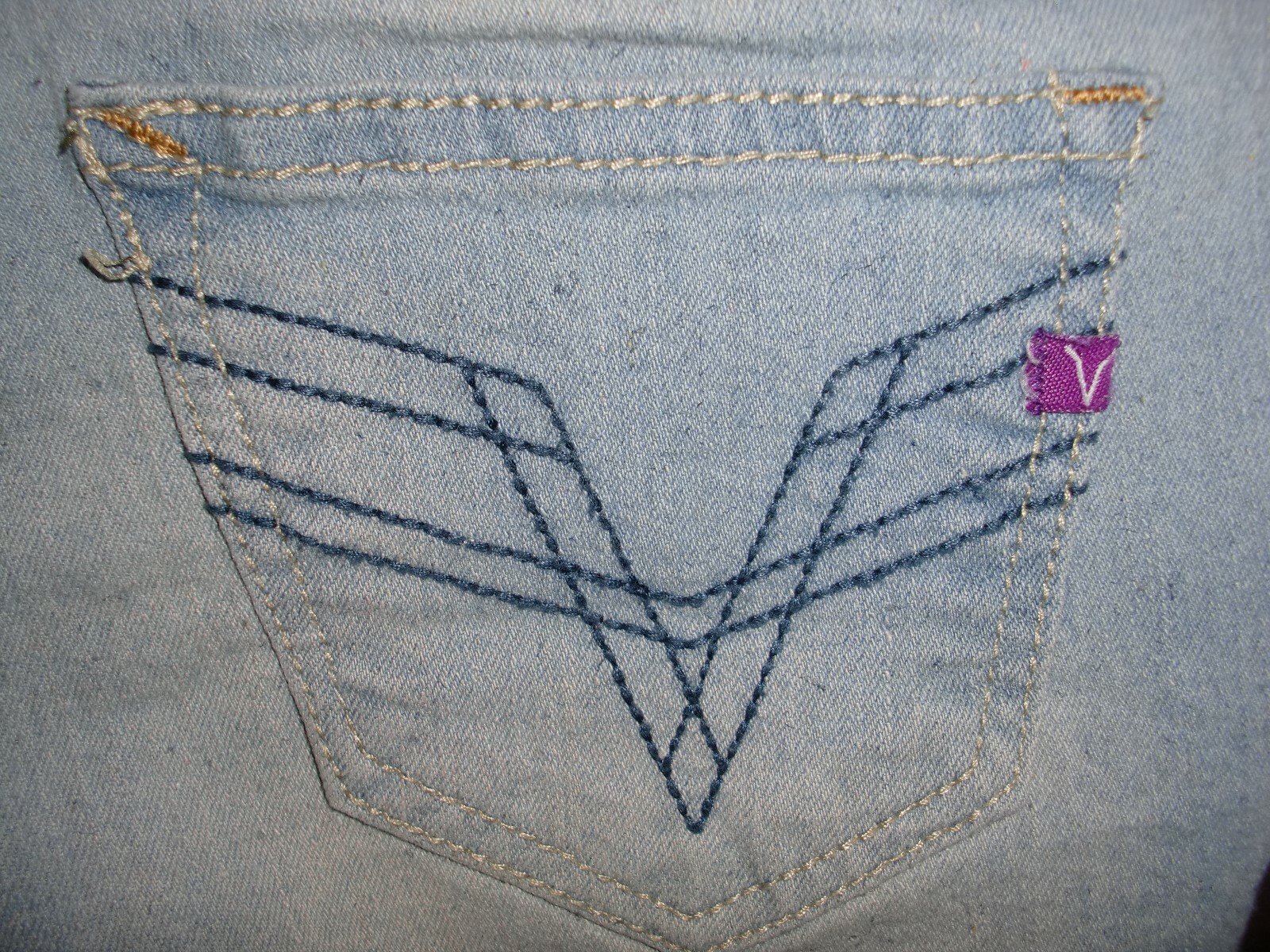 Picture 6 of 8