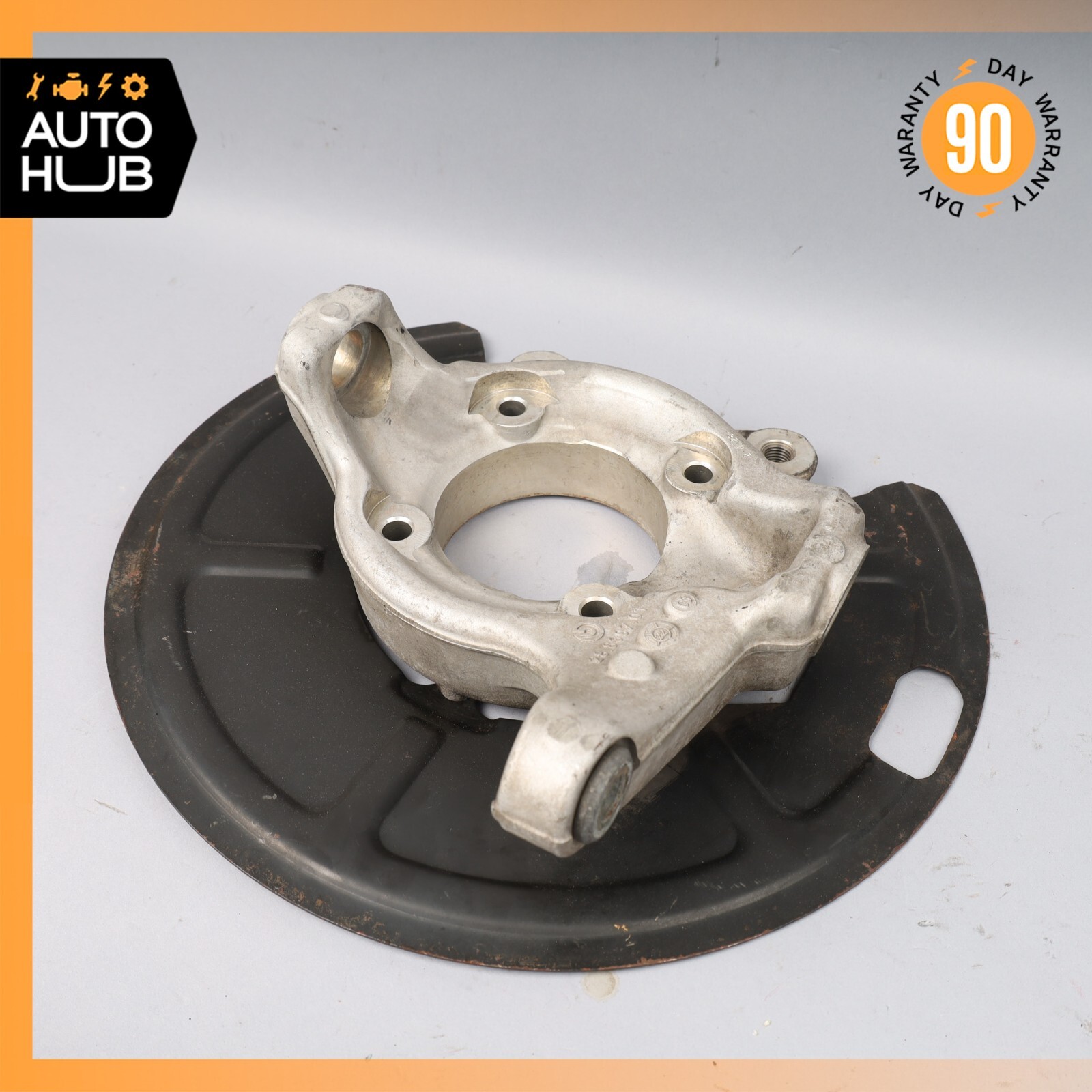 02-04 Maserati Spyder 4200 Front Left Driver Side Spindle Knuckle OEM