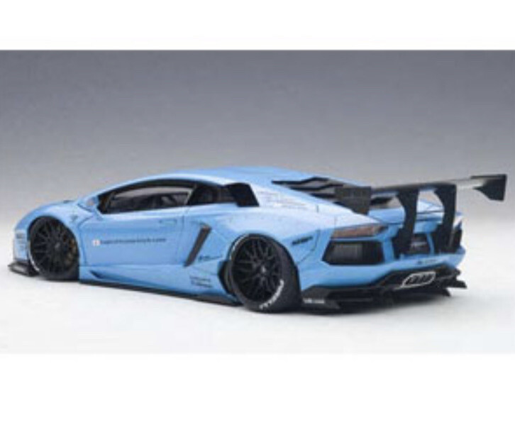 Lamborghini Aventador Liberty Walk LB-WORKS 1/18 AUTOart Lamborghini Aventador Liberty Walk LB-WORKS 1/18 AUTOart