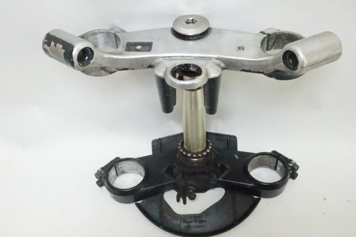 ボンバー3個 1999 99 Kawasaki ZX-9 ZX900 R Top Upper Triple Tree Clamp