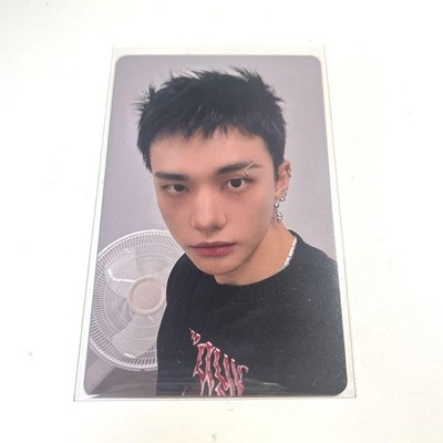 HYUNJIN Stray Kids KARMA HMV POB official Photo card PC from Japan