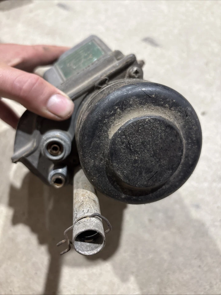 1967 1968 Oldsmobile Cruise Control Unit GM # 400371 Core Untested - Image 4 of 4