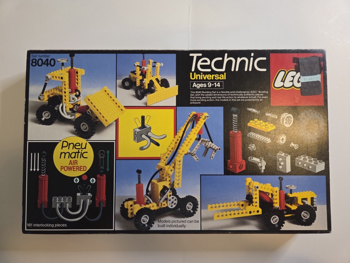 LEGO 8040 Technic Universal Set - 100% Complete w/ Box and