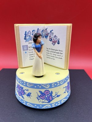 Vintage Schmid Snow White Music Box Story Book - Someday My Prince Will Come