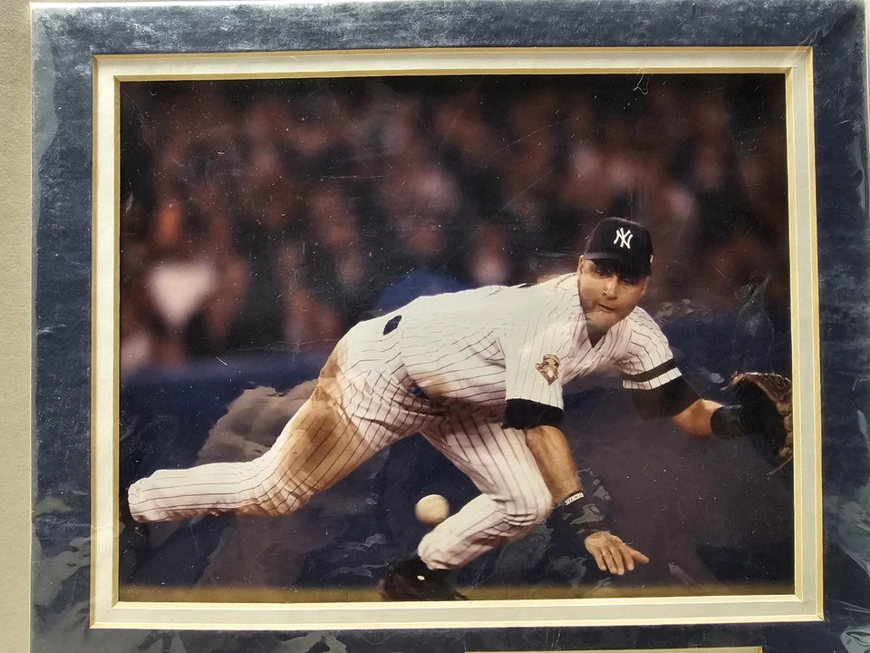 Derek Jeter New York Yankees MLB 2008 Photo In 11x14 Matte NIP - Image 2 of 4