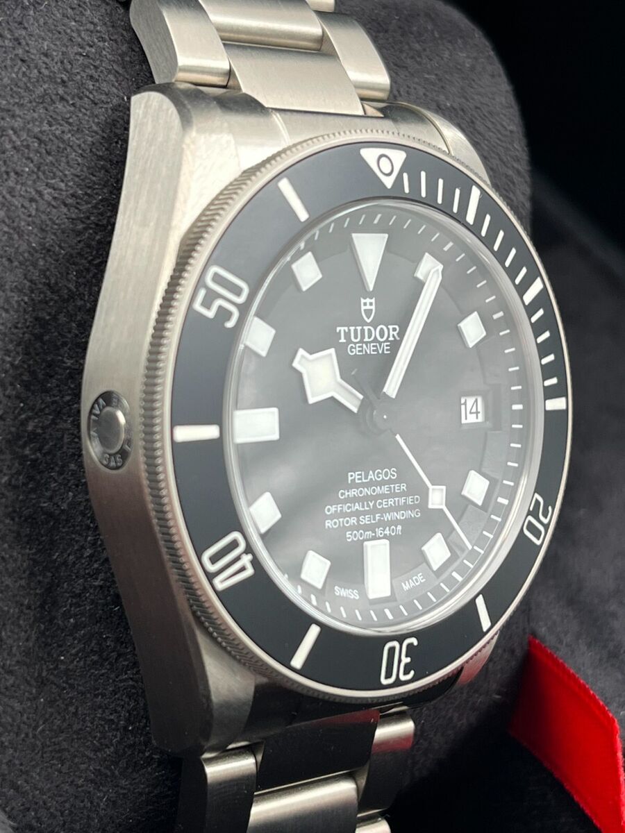 Tudor Pelagos Black Dial Titanium 42mm 25600TN Box & Papers Tudor Pelagos Black Dial Titanium 42mm 25600TN Box & Papers