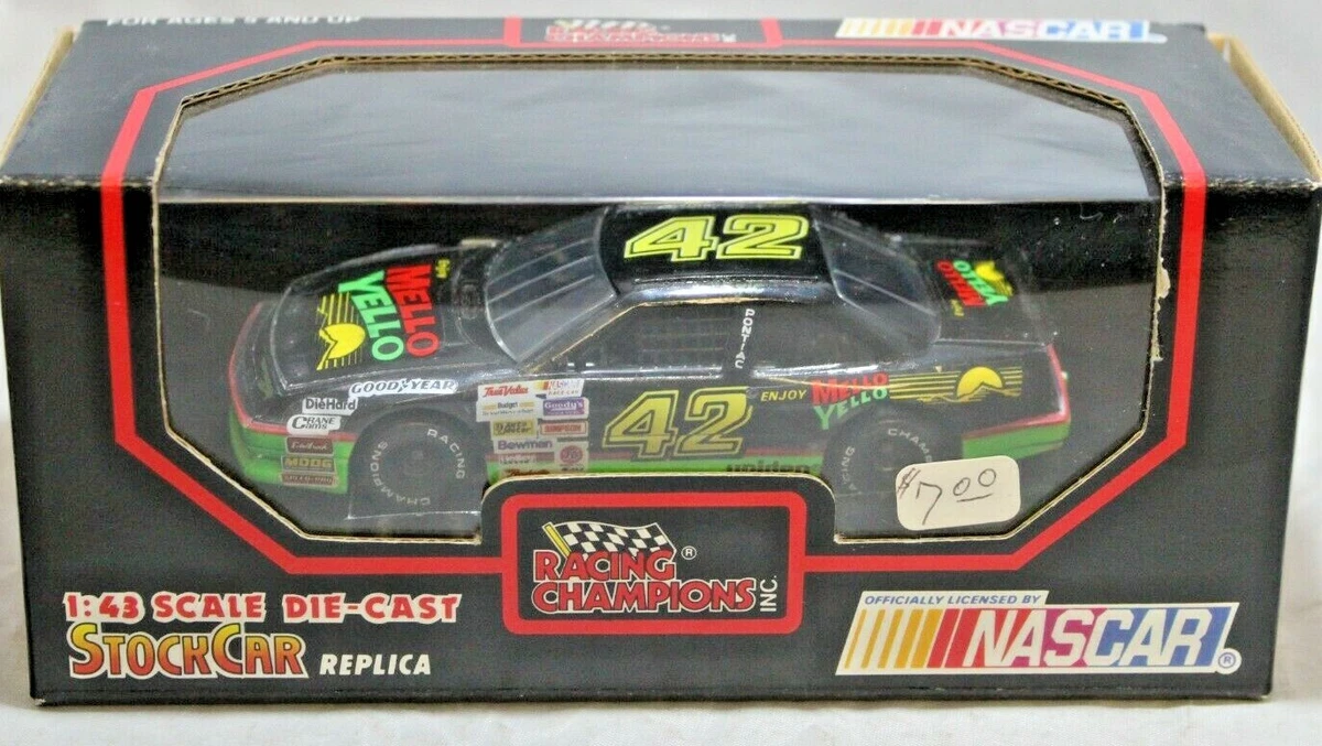 Kyle petty diecast hotsell