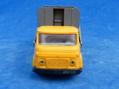 Camion NOREV Saviem Benne à Ordure SG4 N° 101