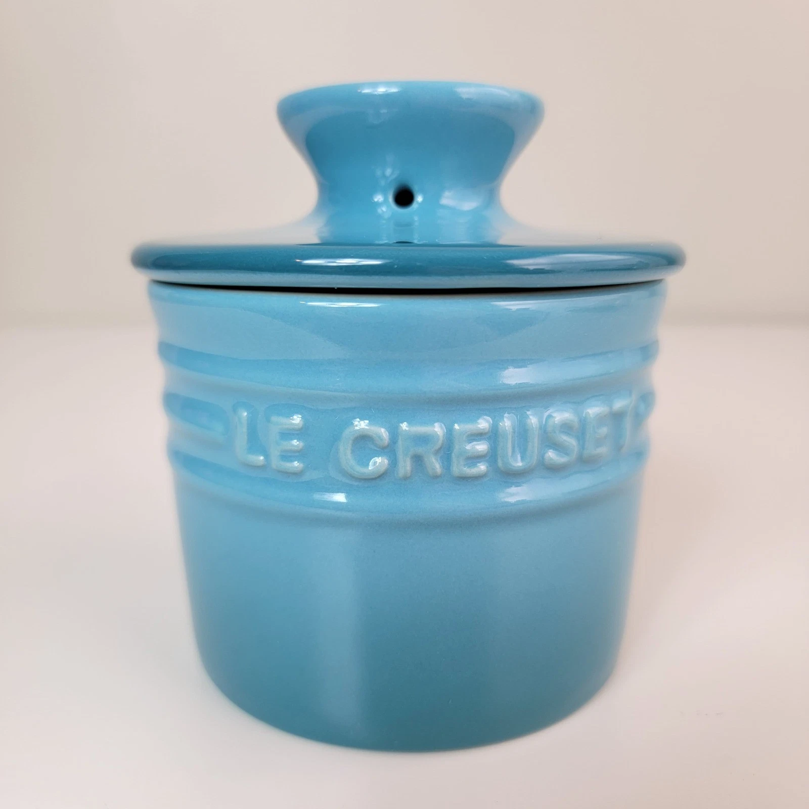 Le Creuset Butter Bell Crock Caribbean Blue Stoneware 6oz Water Keeper