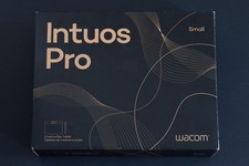 Wacom Intuos Pro S Grafiktablett / Pro Pen 3 • Bluetooth USB-C • PTK470K0B 2025