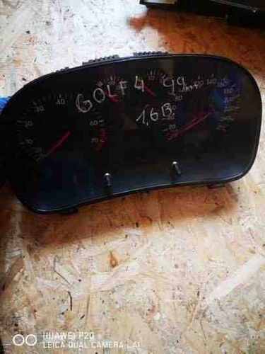 VW GOLF IV 1J1 Kombiinstrument 1J0919861D 1.40 Petrol 55kw 1999 18235639