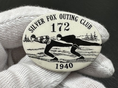 1940 SILVER FOX OUTING CLUB BLACK & WHITE ICE SKATING PIN WOODSVILLE, NH? I920