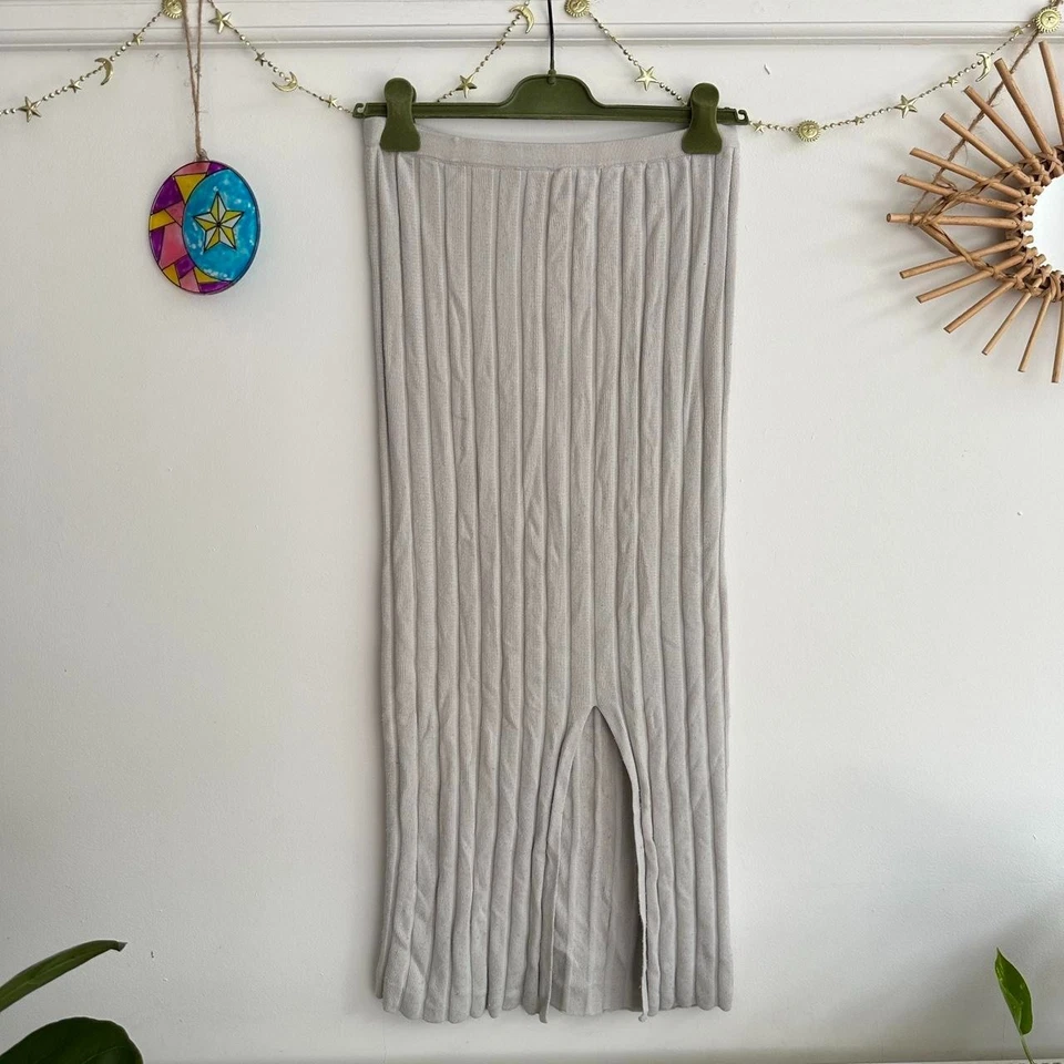 Grey ribbed maxi skirt - Image 3 of 4