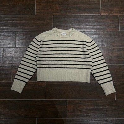 Universal thread cream and black