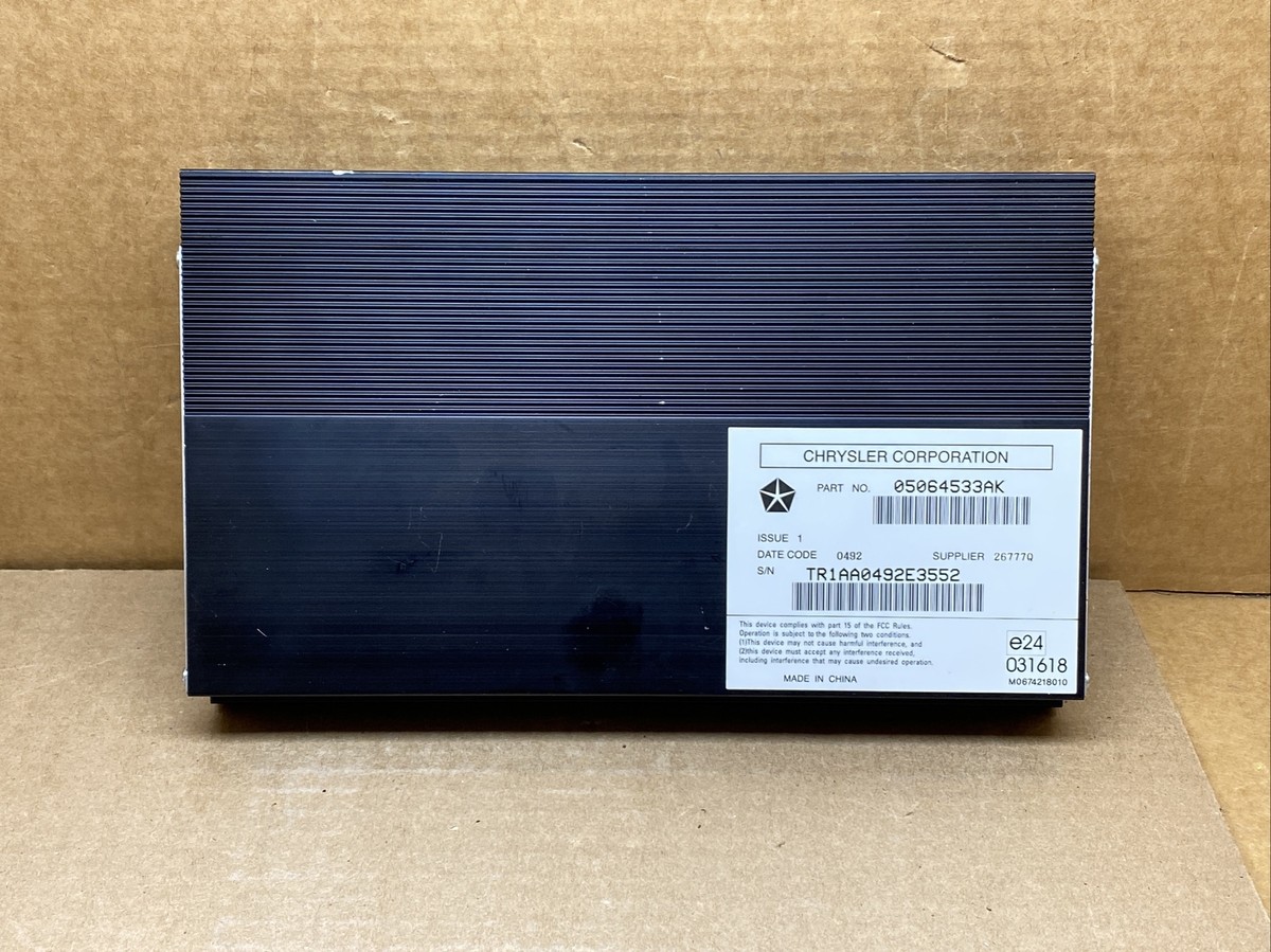 2011-2013 Grand Cherokee Durango Radio Audio Stereo Amp Amplifier