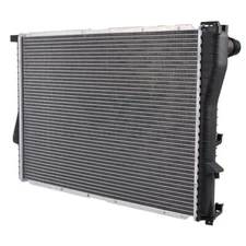 Aluminum Radiator CU2285 Fits For 1999-2000 BMW 740i 740iL 528i 1999-03 BMW 540i