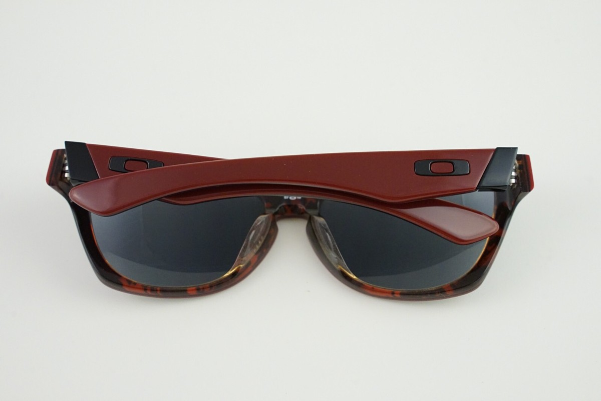 Excellent! #03-284 Oakley JUPITER LX Brick Red /Grey Sunglasses 57