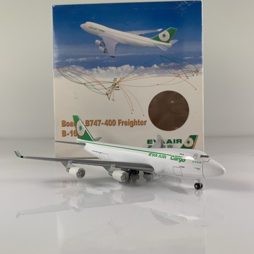 Herpa 512237 EVA Air Cargo Airlines Boeing 747F 1/500 Limited - Picture 6 of 10