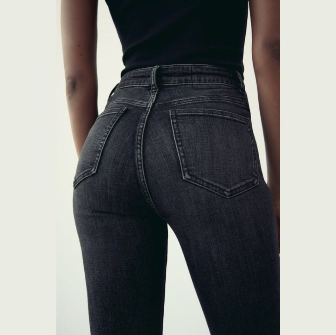 ZARA Black TRF Mid-Rise Authentic Skinny Jeans 30 /10 image 2