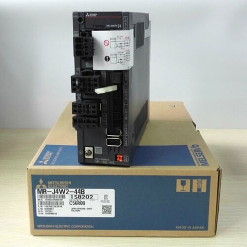 One New Servo Drives MR-J4W2-44B MRJ4W244B #WD9