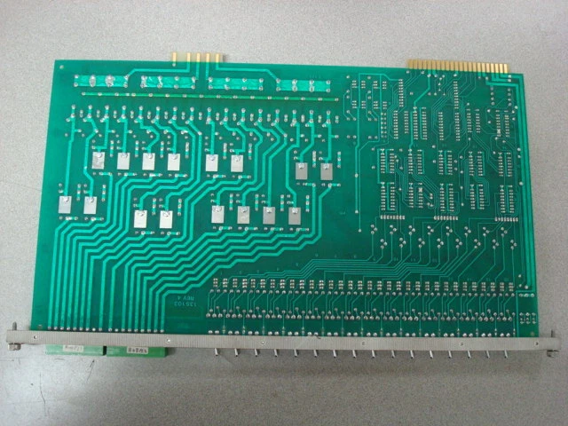 USED Kearney & Trecker 1-21282 100VAC Output Driver Board - Image 2 of 3