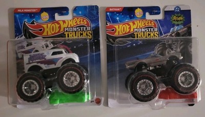 Hot Wheels Monster Trucks Treasure Hunt Set