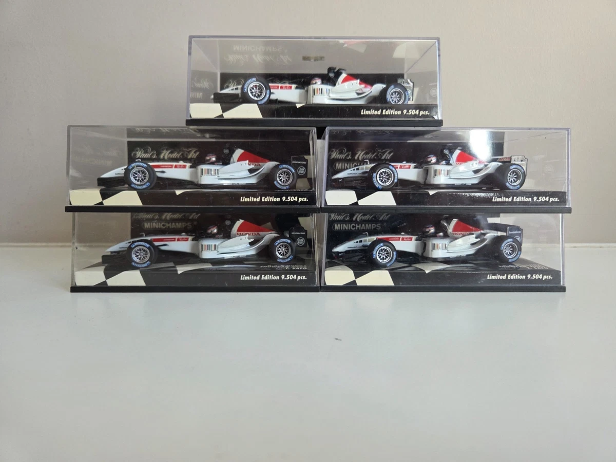 MINICHAMPS 1:43 Diecast Formula 1 Cars 2005 Vehicle Year for sale