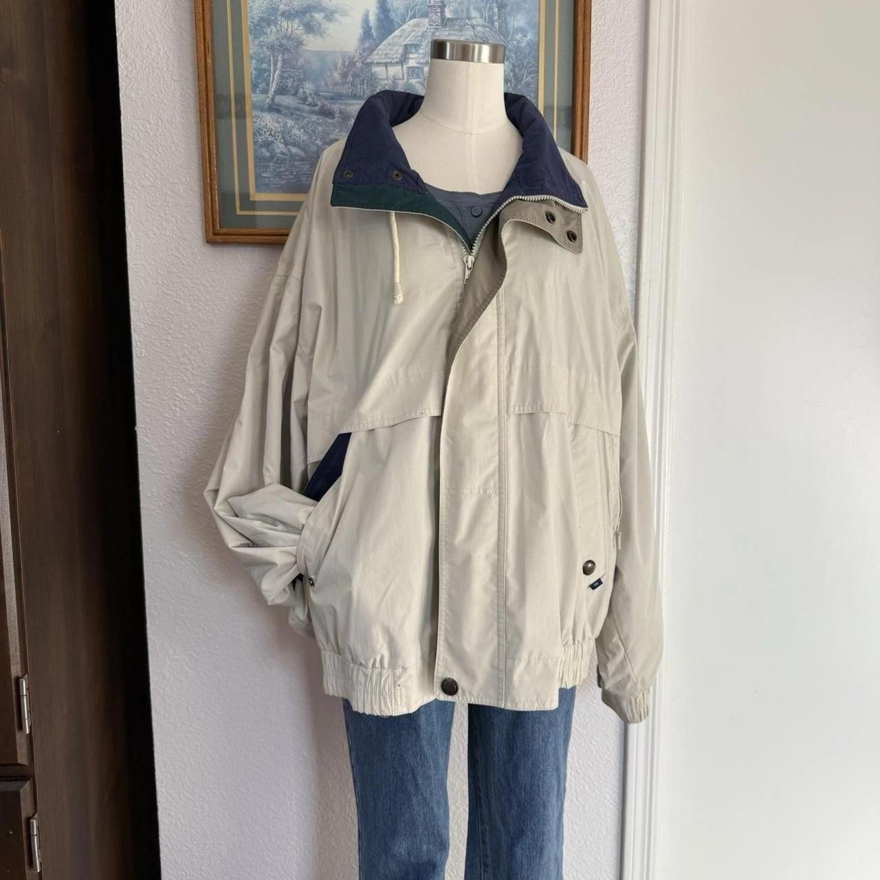 London Fog Windbreaker, Lightweight With Hoodie, Cream, Men’s XL
Opens in a new window or tab