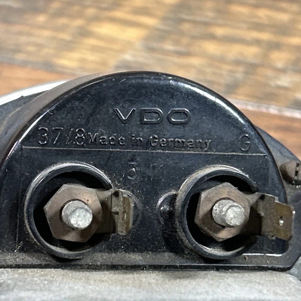 Volkswagen Beetle 1972 VDO velocímetro 6-71 fecha medidor de gasolina sin probar Foto 4 de 4